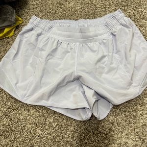 White Lululemon shorts 4 inch 12 tall